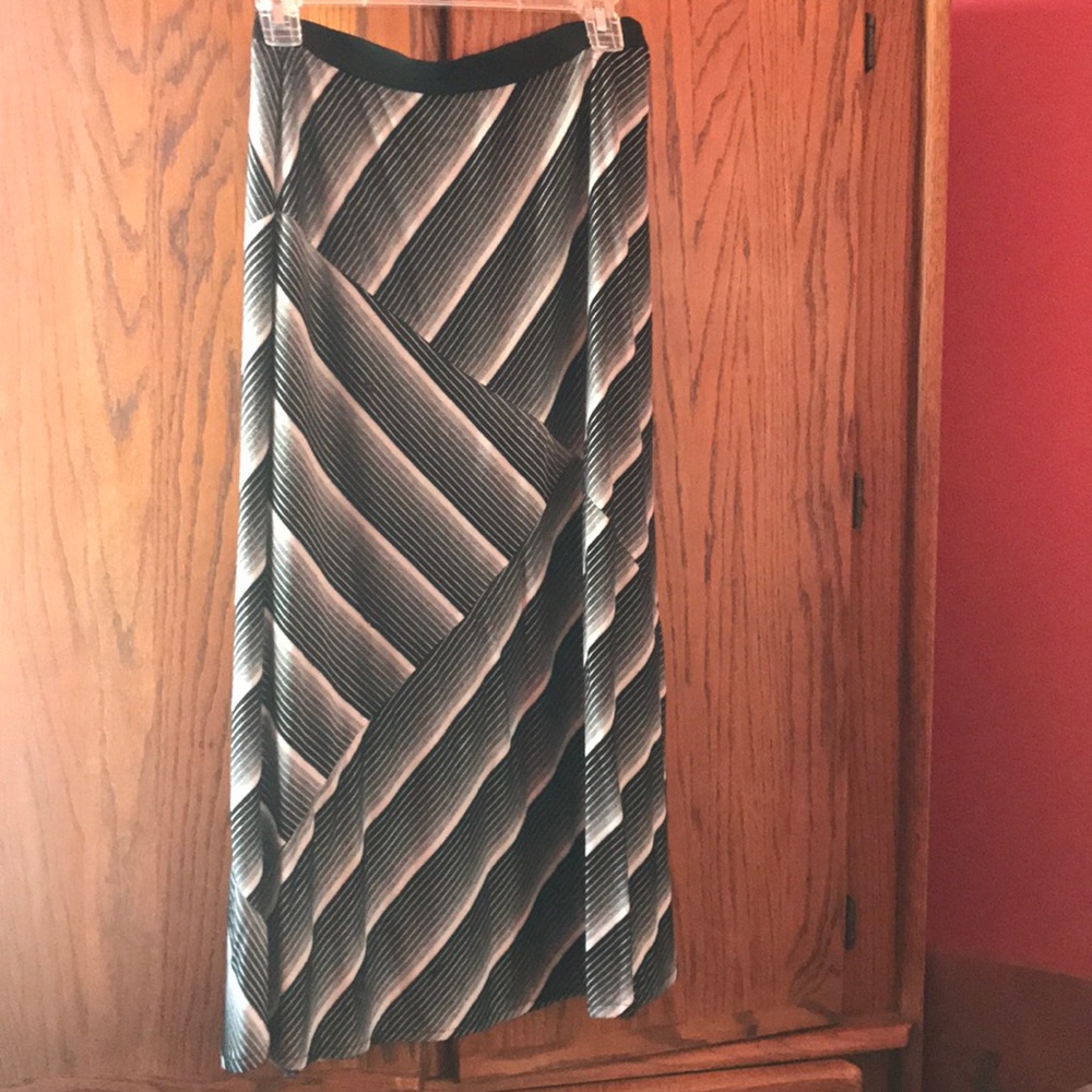 Striped maxi skirt